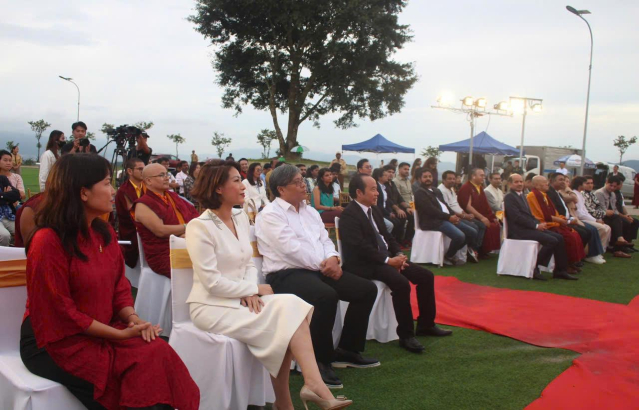 Kick-off ceremony the shooting for the film Love in Vietnam - the first ever film cooperation between Vietnam and India