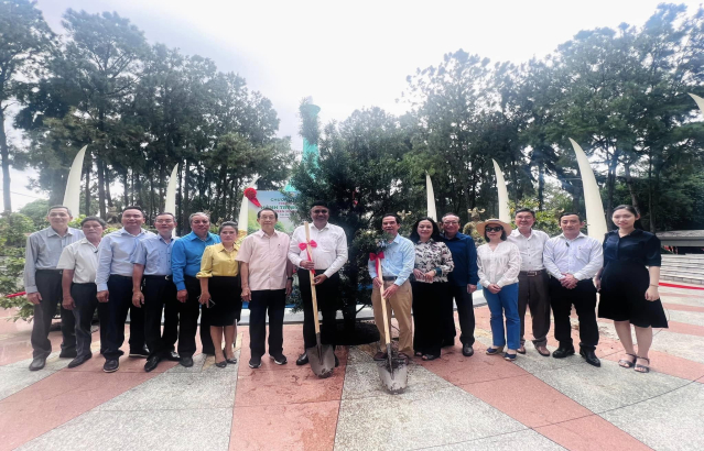 Tree Planting Ceremony at Suoi Tien Park  as an initiative of #Plant4Mother on September 27