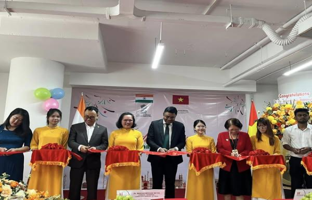 Inauguration Ceremony of Indian Corner in Hong Bang International University