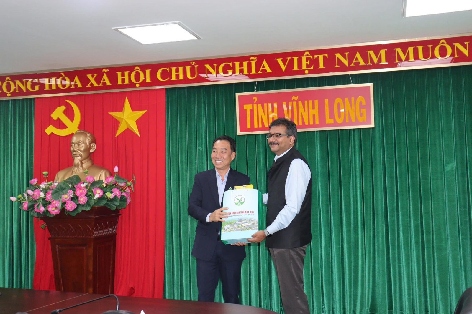 Visit of CGI HCMC to Vinh Long Province on 20/3/2025